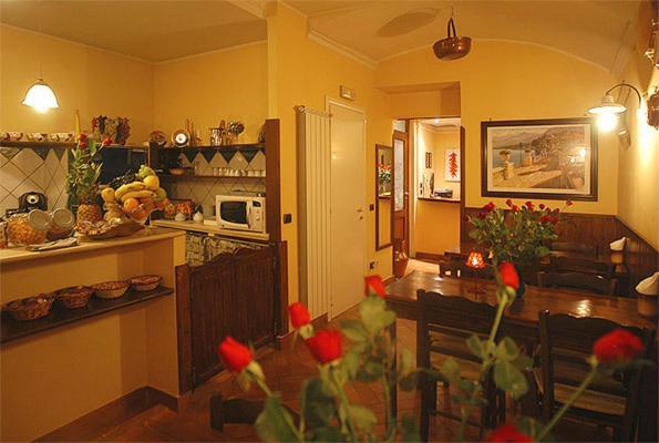 B&B Conte Cavour Νάπολη Εξωτερικό φωτογραφία