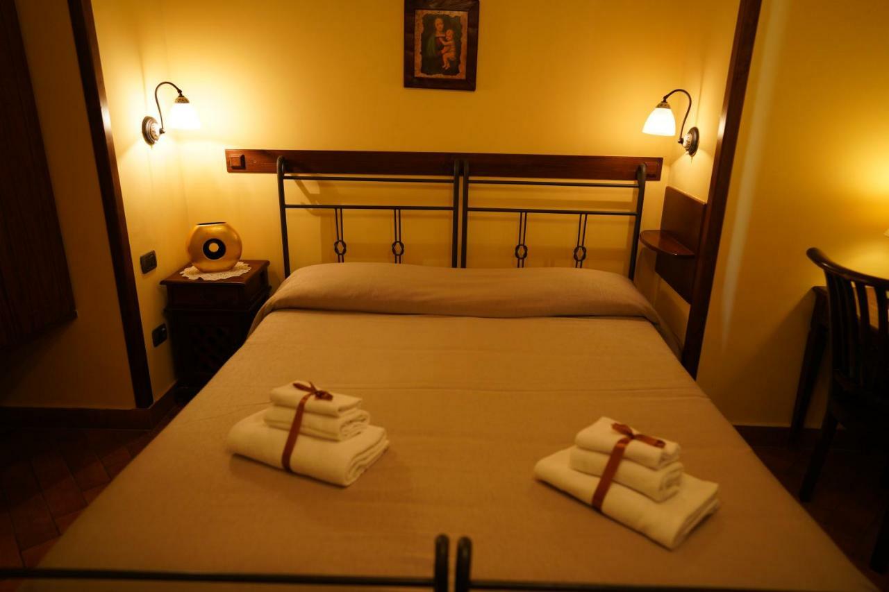 B&B Conte Cavour Νάπολη Εξωτερικό φωτογραφία
