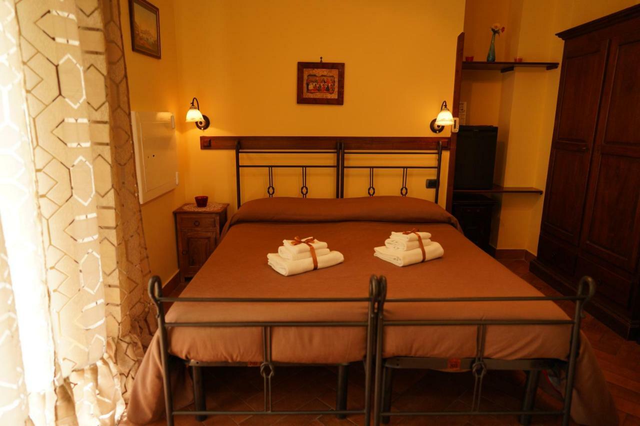 B&B Conte Cavour Νάπολη Εξωτερικό φωτογραφία
